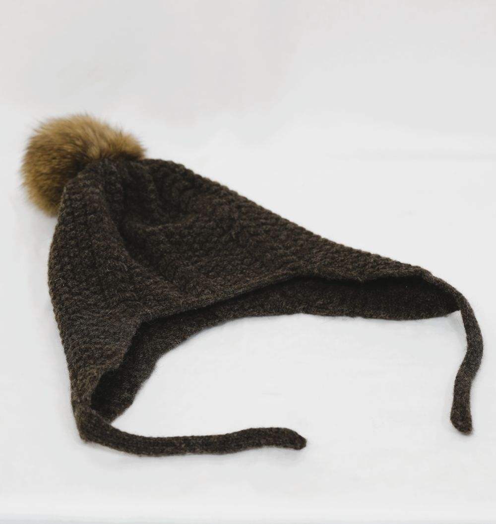 Organic Brown (natural, undyed wool)