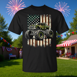 T-shirt Monster Trucks con bandiera USA, design promozionale per il 4 luglio - Product Image 3