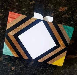 Sac à main élégant en acrylique multicolore, sac à main en résine par Wood Look, sac à main et pochette en résine pour femmes, tendance avec une longue chaîne en métal - Product Image 2