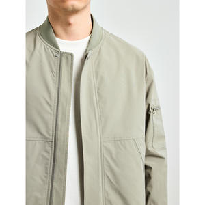 Blouson bomber unisexe classique imperméable personnalisé avec broderie sur le devant, design tricoté imprimé, doublure streetwear - Product Image 2