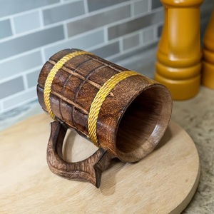 Taza de madera de calidad superior con estructura ligera de diseño elegante y mango de agarre cómodo disponible a un precio razonable - Product Image 1