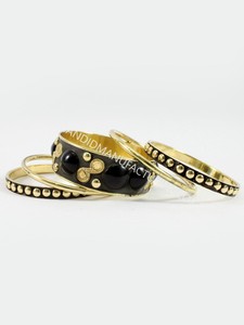 Venta directa de fábrica de brazaletes de moda hechos a mano, cuentas de resina con componentes metálicos, joyería y accesorios elegantes - Product Image 3