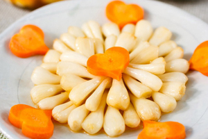 Top-selling Việt ngâm tỏi tây nhỏ trong nước muối với một hương vị ngọt và chua cung cấp tại một kỳ nghỉ giá tốt - Product Image 6