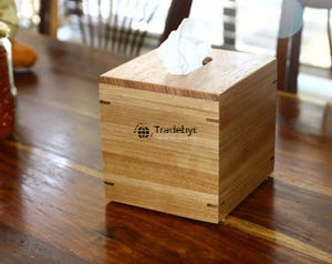 Boîte à mouchoirs en bois naturel de qualité supérieure, motif floral gravé, écologique, pour la décoration de la maison et les cadeaux, Tradebyd - Product Image 6