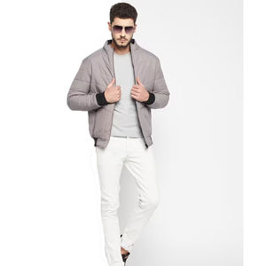 Veste matelassée pour homme en gros, logo personnalisé, hiver, chaude, légère, isolée, OEM ODM - Product Image 3