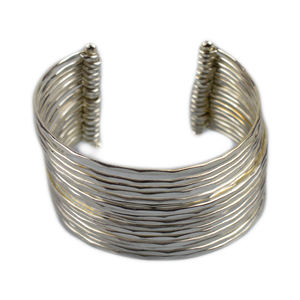 New Looking Designer <b>Bracelet</b> With Shiny Silver Finishing Best for Wedding Gift Anniversary Party Birthday and Tabletop - Product Image 4