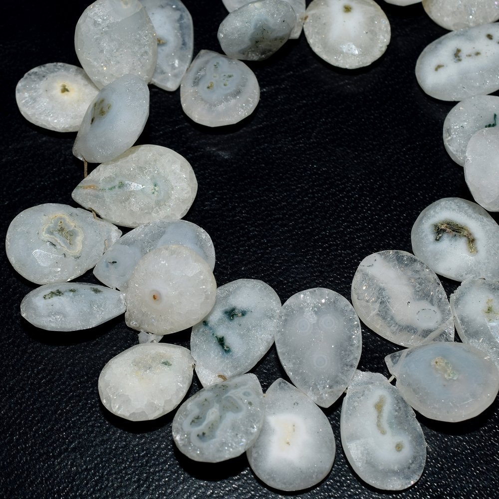 เช่นเดียวกับภาพ