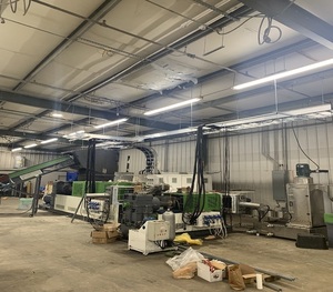 Extrusora de Doble Etapa Grace Machinery Co. 150 28, Modelo 2020, Lista para Enviar - Product Image 1