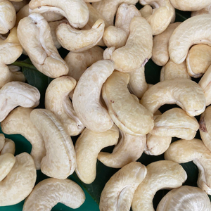 Noix de cajou crues HACCP W320, emballage personnalisé, impression de logo gratuite, de Santiago, haute qualité, comestibles - Product Image 1