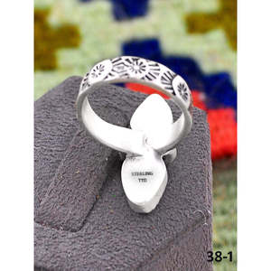 Bague réglable style Southwest en argent sterling et Mohave, incrustation de coton doux et de turquoise avec sertissage clos, idéale pour un cadeau - Product Image 5