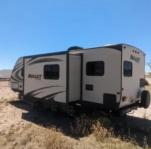 Lujo Off-Road 4X4 Motorhome RV Caravan Camper Trailer con nevera para camión Camping Personalizar Venta caliente - Product Image 2