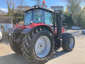 Tracteur d'occasion Massey Ferguson Tracteur Massey Ferguson 7718S à vendre - Product Image 4