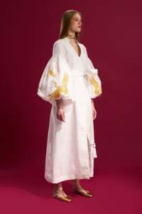 ชุดเดรสยาวผ้าลินินสีดำสไตล์โบฮีเมียนปักด้วยทองแขนและเข็มขัด - Product Image 4