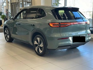 G I I L Y E 5 AWD 2025, Batería de Litio de 110 kWh+, Neumáticos R18, Motor de Doble Tracción, Asientos de Cuero, 6 Plazas, Cámara Trasera, Techo Solar Panorámico - Product Image 2
