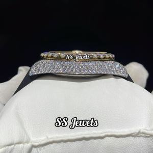 Montre d'affaires en acier inoxydable fabriquée à la main de luxe, verre, bracelet en silicone noir, style hip-hop, diamant, clarté VVS, moissanite - Product Image 5