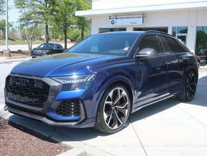 Audi RS Q8 bleue 2022 en parfait état - Product Image 5