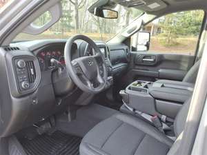 Oferta Especial 2024: Silvado 2500HD 6.6L Duramax Turbo-Diesel V8 en Buen Estado - Product Image 6