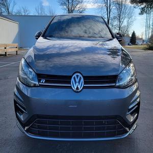 Volkswagen Golf R 2018 Usado, Volante a la Izquierda/Derecha - Product Image 1