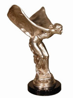 Sculpture de pièce maîtresse humaine en laiton écologique fabriquée à la main sur mesure Décorations pour la maison de l'Inde Fournisseur de fabricant en gros