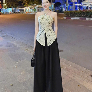 Conjunto de falda larga informal de 2 piezas para mujer, embalaje personalizado, tejido sólido, precio de fábrica, fabricante de Vietnam, ODM Natural - Product Image 3