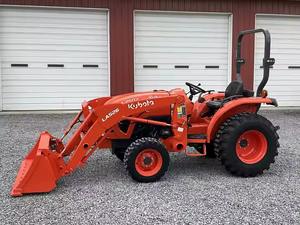 Tractor usado Kubota L2502HST 25HP, 4WD, horas bajas, perfecto para pequeñas granjas en venta - Product Image 6