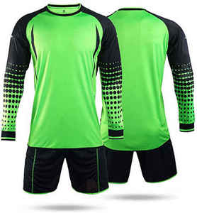 Juego de puertos de oreja ootball de lluvia - Product Image 1