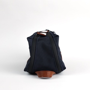 Bolsa de Aseo de Nailon Premium con Cierre, Moderna, con Logotipo Personalizado, Reutilizable, para Viajes, Almacenamiento, Tamaño y Color Personalizables, para Cosméticos - Product Image 3