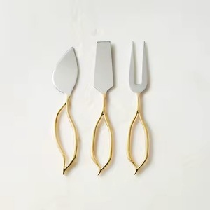 Ensemble unique de couteaux à fromage en acier inoxydable avec manche en laiton doré Ensemble de service à fromage de qualité supérieure - Product Image 2