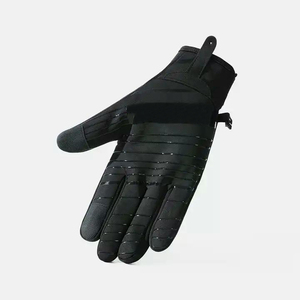 Gants thermiques à écran tactile pour temps froid Doublure en polaire de laine isolée Garder les mains au chaud Gants d'hiver avec logo personnalisé - Product Image 4