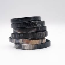 Venta de exportación Brazalete de cuerno natural hecho a mano Pulsera étnica elegante para mujeres Uso diario y manualidades de aspecto festivo - Product Image 4