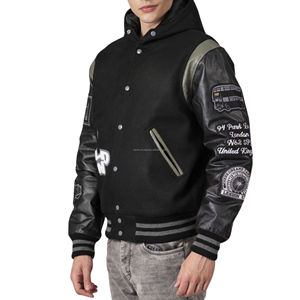 Veste universitaire unisexe à capuche en laine avec manches en cuir végétalien, broderie graphique sur le devant, patchwork, style Letterman urbain - Product Image 1