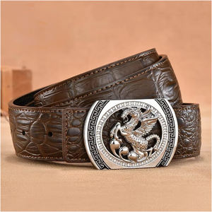 Ceinture en cuir véritable pour homme de haute qualité avec logo personnalisé, fabrication durable, design classique et finition haut de gamme pour les affaires - Product Image 4