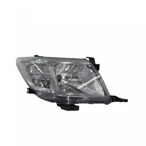 Faro Delantero para Automóvil, Repuesto Compatible con Toyota Hilux VIGO 2011 OE81110-0K440 - Product Image 1