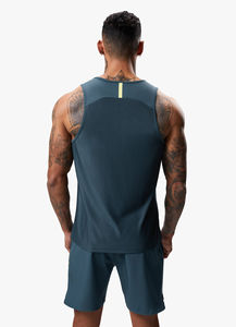 OEM Design personnalisé débardeur pour hommes Singlet Fitness chemise sans manches Logo personnalisé Design débardeur respirant fabriqué au Pakistan - Product Image 6