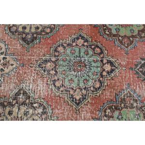 2.7x6.6 ft Vintage Turkish Rug, Accent Rug, <b>Red</b> <b>Wool</b> Rug - Product Image 4