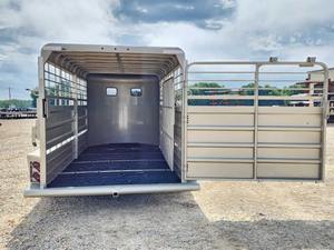 Nouvelle semi-remorque pour bétail GR 2023, 6-8 x 16 pieds, attelage par pare-chocs, pour ferme et chevaux, certifiée DOT, charge utile 40 kg, 5,2 m x 3,5 m x 2 m - Product Image 6