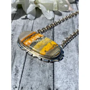 Collier Eddie Secatero serti de pierres, plaqué rhodium, agate vintage et perle en argent sterling avec diamants - Product Image 4