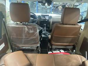 Nuevo/Usado TO-YOTA 2025 VXR 8 Cilindros Diésel, Equipamiento Completo, Automático, Asientos de Cuero Oscuro, Techo Corredizo, Luces LED - Product Image 5