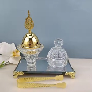 Quemador de forma redonda pulido brillante dorado árabe con soporte de quemador de cristal elegante que incluye bandeja y pinzas de calidad fabulosa - Product Image 5