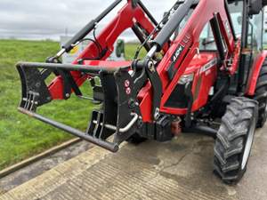 Massey Ferguson 130hp S tracteur tracteur agricole à roues haute puissance avec composants de base moteur moteur pompe à engrenages boîte de vitesses - Product Image 3