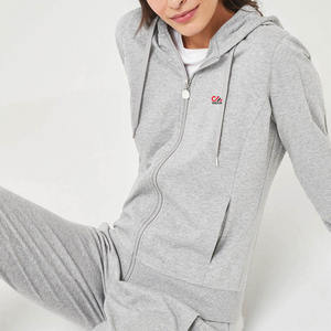 Trajes Deportivos Personalizados de Alta Calidad para Mujer, al Mejor Precio, Trajes Deportivos Personalizados para Mujer, Ropa Deportiva OEM para Entrenamiento y Gimnasio - Product Image 3