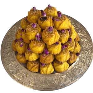 Plateau à chocolat en métal doré de qualité supérieure avec support Plateau de service de bonbons au chocolat design unique pour les occasions spéciales - Product Image 1