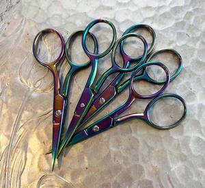 Tijeras de trabajo de bordado pequeñas con recubrimiento de Color personalizado profesional Tijeras de grado industrial de alta calidad Directo del mayorista - Product Image 6