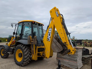รถตักล้อยาง JCB 3CX ECO พร้อมหัวขุด 92 แรงม้า ขับเคลื่อน 4 ล้อ เครื่องยนต์ดีเซล อุปกรณ์ก่อสร้างสำหรับขาย - Product Image 2