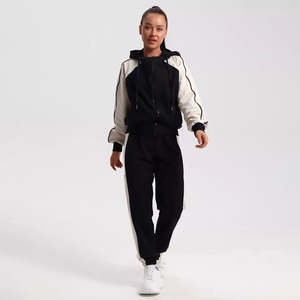 LogoM898 personnalisé vente en gros vêtements de sport survêtement femmes ensemble de pantalons de sport survêtement femmes survêtement sport personnalisé - Product Image 2