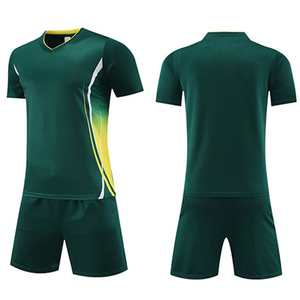 Maillot de football européen personnalisé, uniforme court, couleurs et tailles personnalisables, 100% polyester, respirant, durable, séchage rapide, léger - Product Image 4