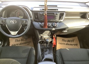 Toyota Ravs 4 AWD Sièges en cuir intérieur foncé nouvellement utilisés direction à gauche-usagés - Product Image 3