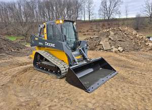 จัดส่งฟรีรถตักลื่นไถล John D 325G erops CAB w/ HEAT & AC Crawler Loader จอยสติ๊กควบคุม2สปีดไฮดรอลิกเสริม - Product Image 3