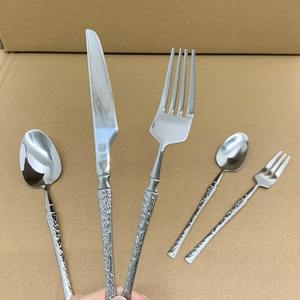 OEM et ODM ensembles de couverts modernes en acier inoxydable qualité parfaite au prix de gros cadeaux de pendaison de crémaillère - Product Image 4