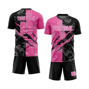 Nouvelle conception personnalisée, ensemble de maillot de football en polyester 100% respirant pour l'hiver, à carreaux/à pois, t-shirt de football - Product Image 1